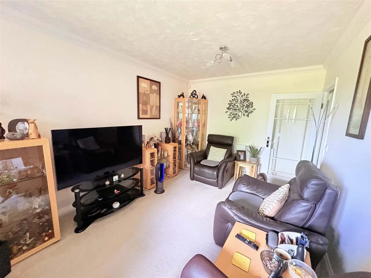 8 Botley Road, Park Gate, Southampton, photo 7