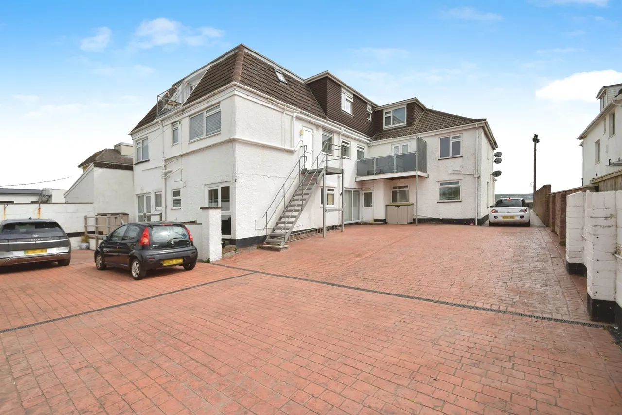 Beach Road, Porthcawl, CF36, photo 18