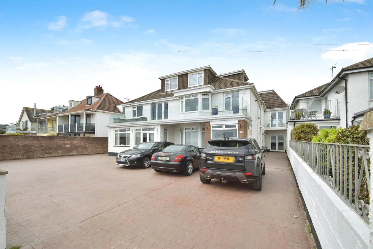 Beach Road, Porthcawl, CF36, photo 17