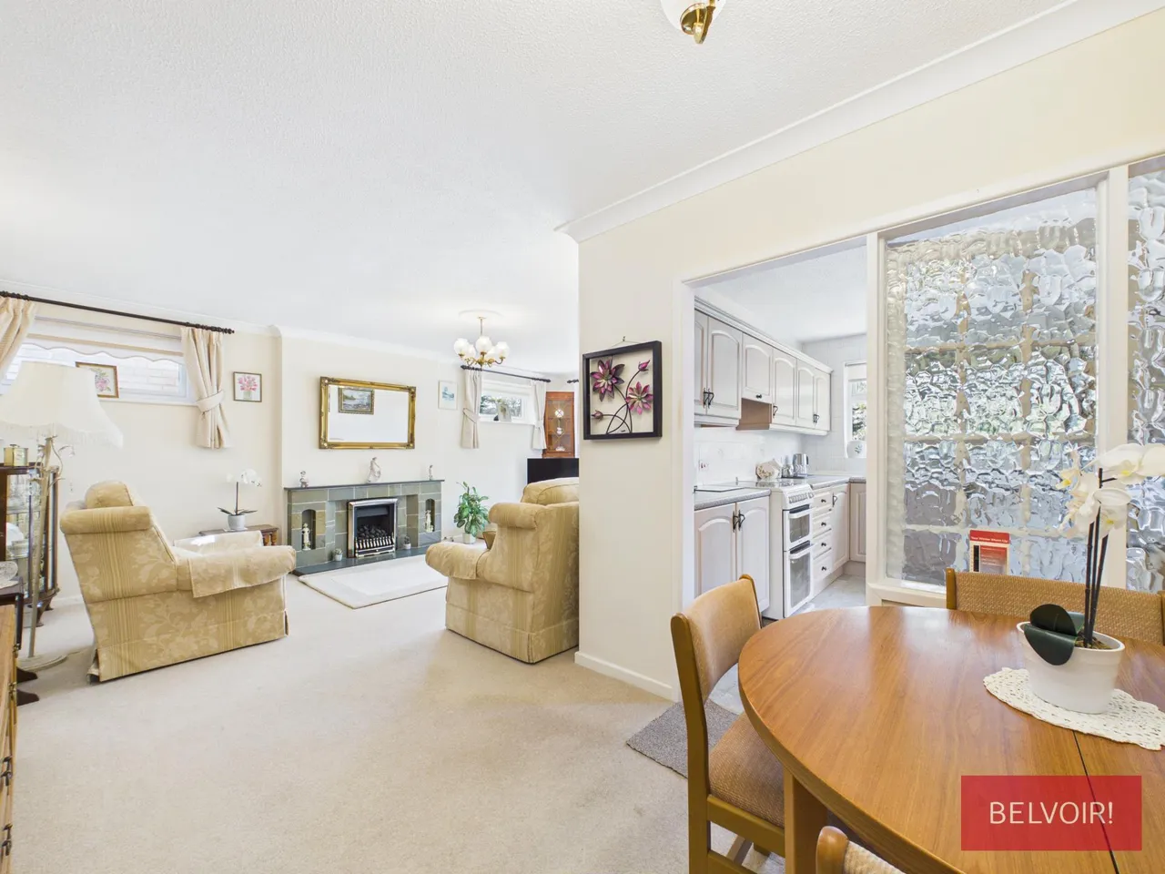 Laurels Avenue, Bangor-On-Dee, Wrexham, LL13, photo 2