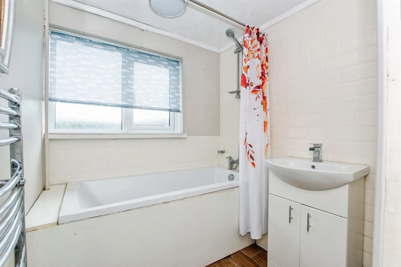 St. Leonards Road, Leverington, Wisbech, photo 8