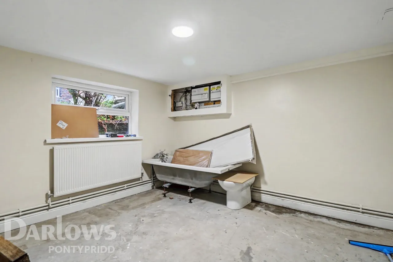 Nant Y Dall Avenue, Pontypridd, photo 24