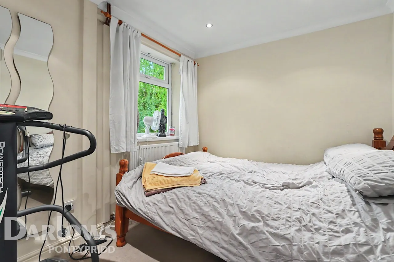 Nant Y Dall Avenue, Pontypridd, photo 13