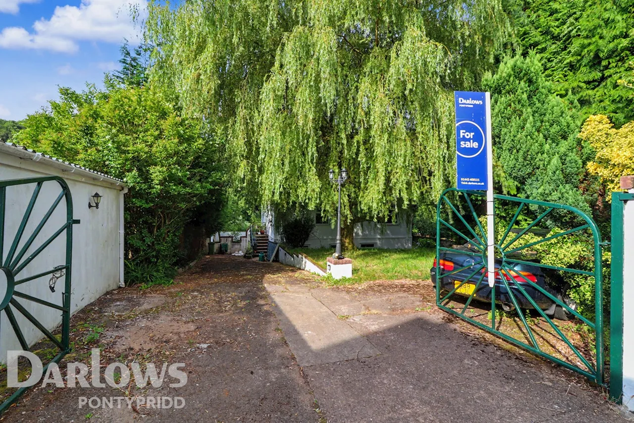 Nant Y Dall Avenue, Pontypridd, photo 30
