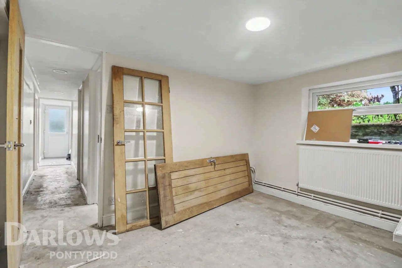 Nant Y Dall Avenue, Pontypridd, photo 25
