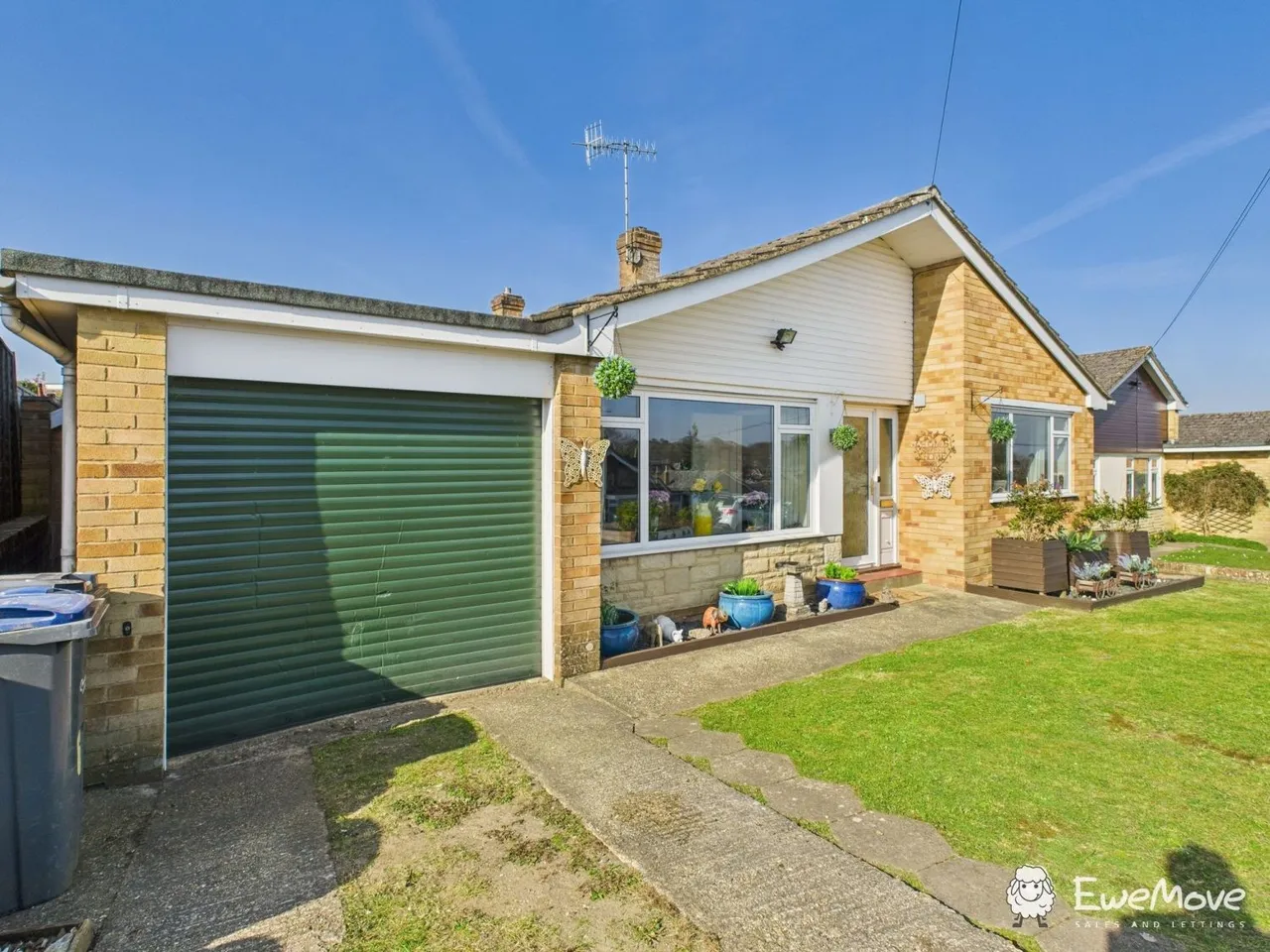 Mitchells Close, Woodfalls, SP5, photo 2