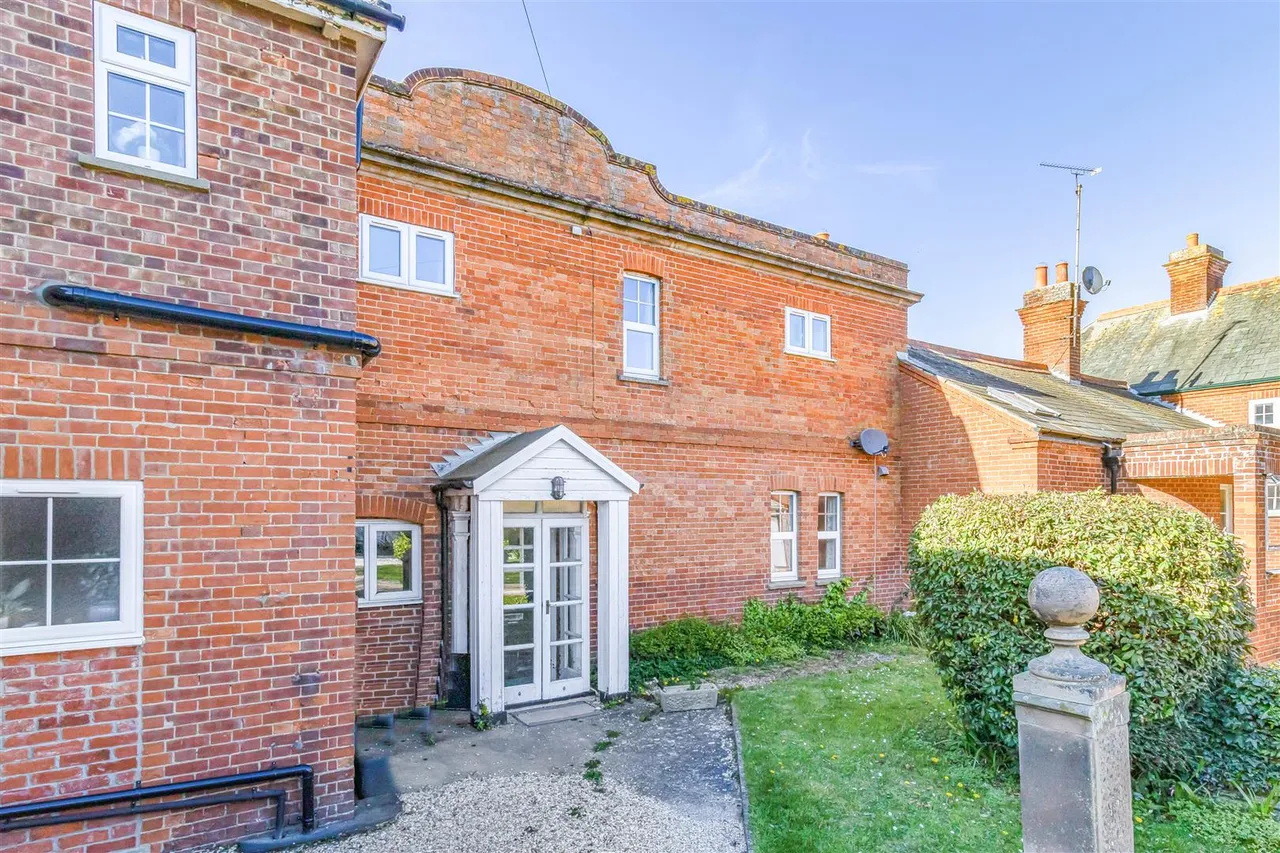 2 bed property for sale, Hamilton Road, Newmarket, CB8
