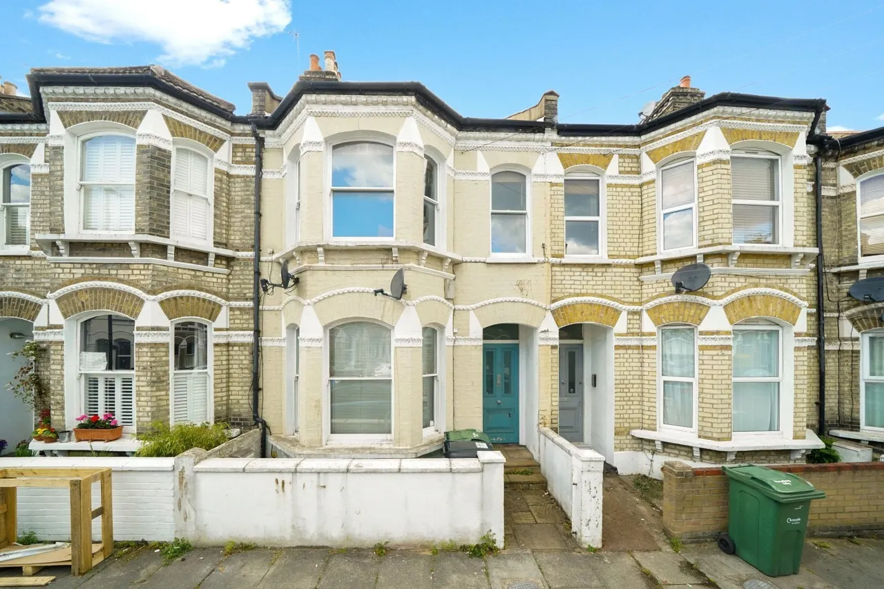 Ballater Road, London, SW2, photo 8