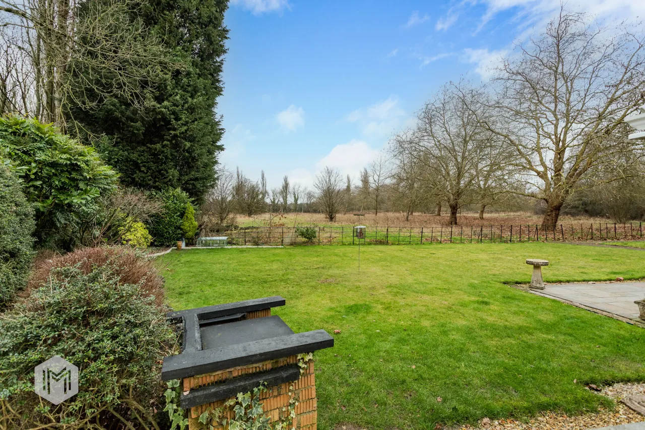 Wigshaw Lane, Culcheth, Warrington, WA3 4NF, photo 48