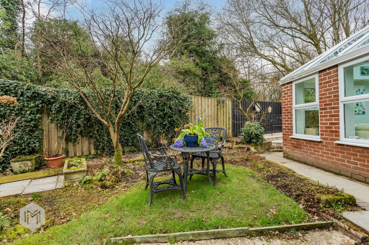 Wigshaw Lane, Culcheth, Warrington, WA3 4NF, photo 31
