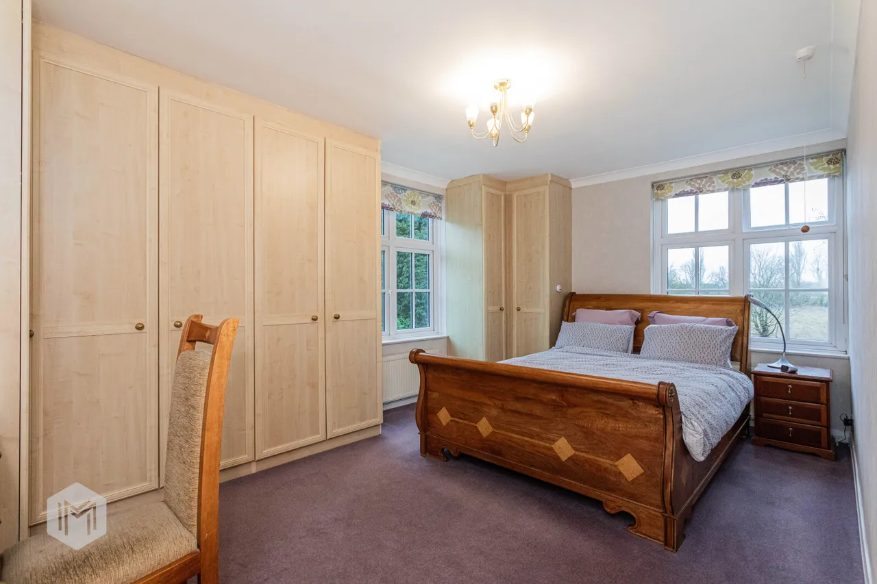 Wigshaw Lane, Culcheth, Warrington, WA3 4NF, photo 18