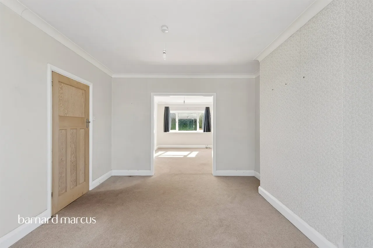 Grosvenor Road, Epsom, photo 2