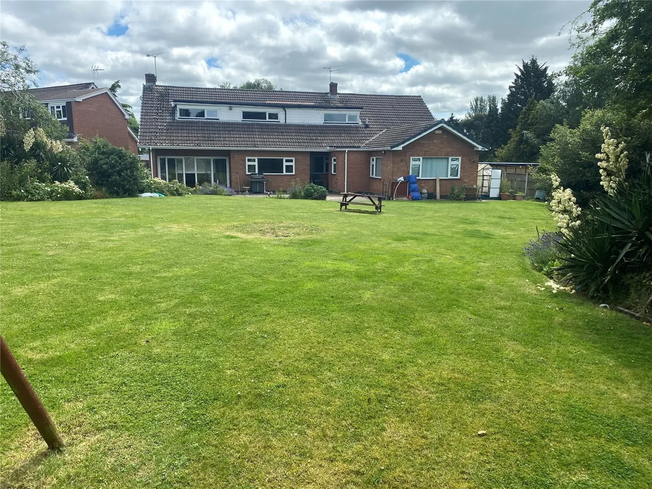 Hall Close, Glen Parva, LE2, photo 30