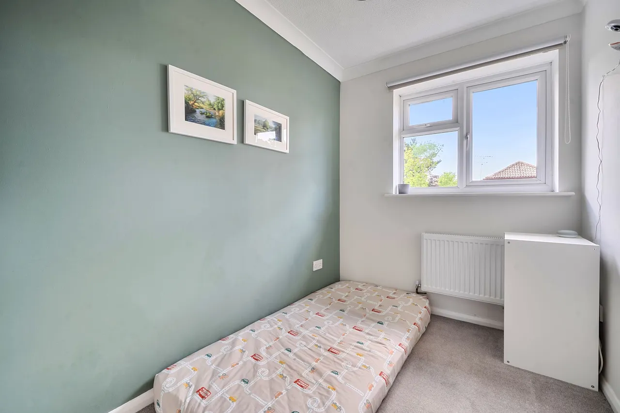 Blackcap Close, Rowland's Castle, PO9, photo 12