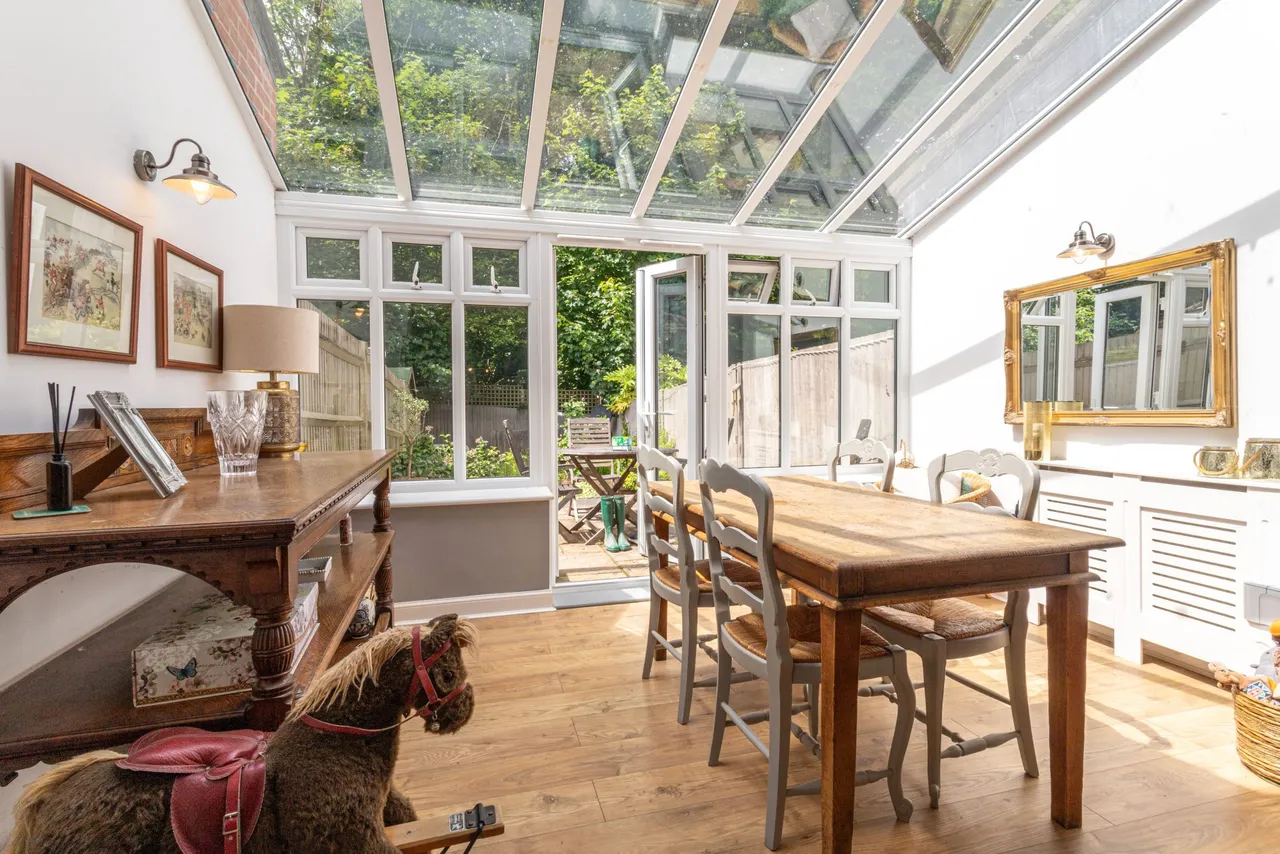 Filbert Grove, Hartley Wintney, Hook, RG27 8ZQ, photo 5