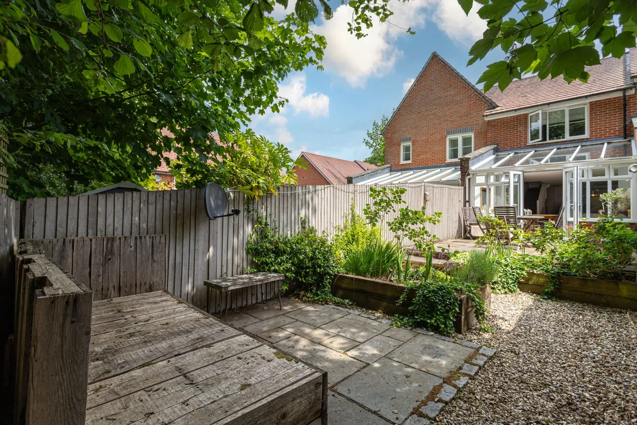 Filbert Grove, Hartley Wintney, Hook, RG27 8ZQ, photo 13