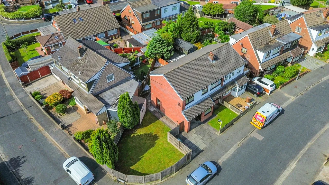 Ilfracombe Road, Sutton Leach, St. Helens, St. Helens, WA9 4NB, photo 33