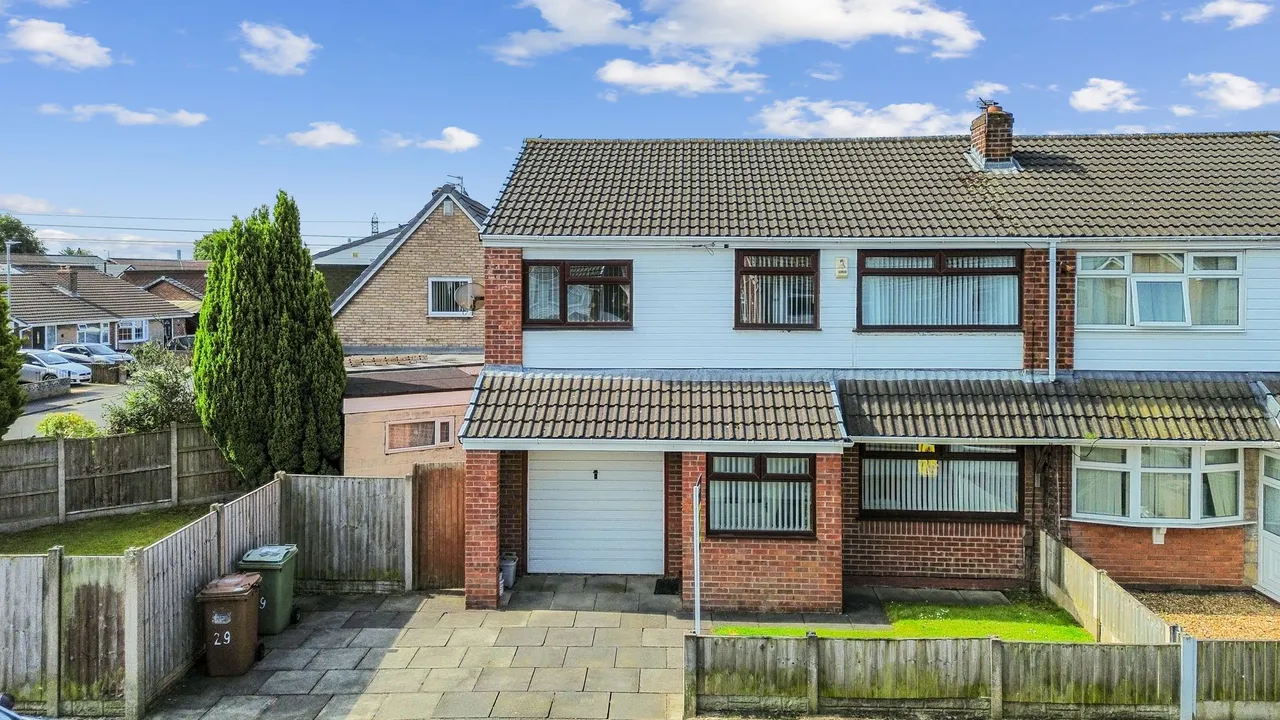 4 bed house for sale — Ilfracombe Road, Sutton Leach, St. Helens, St. Helens, WA9 4NB