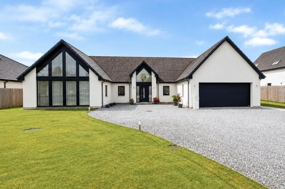 4 bed house for sale, Lithe Lochan, Longmorn, IV30