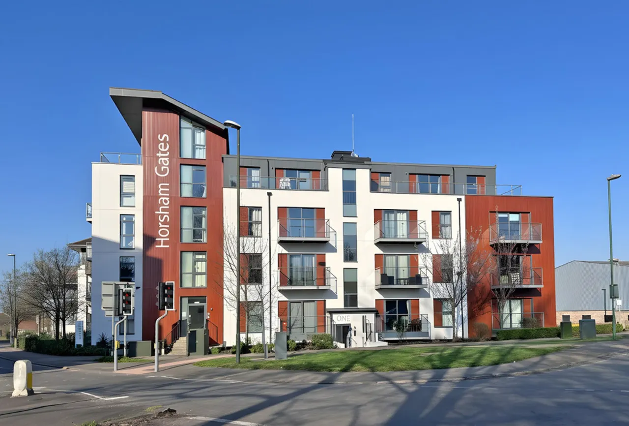 1 bed flat for sale — Horsham Gates One, North Street