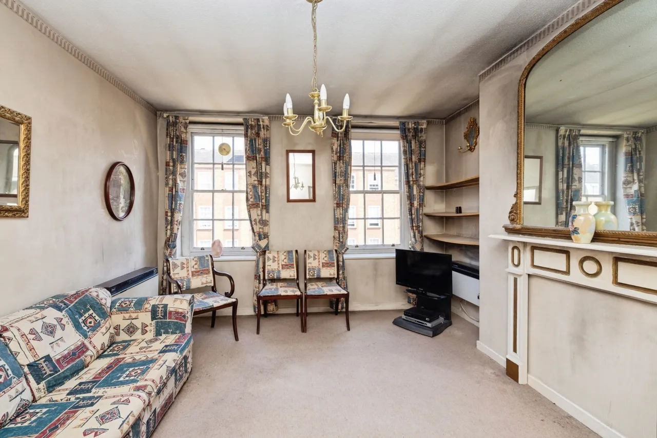Vicarage Crescent, Battersea, London, SW11, photo 20
