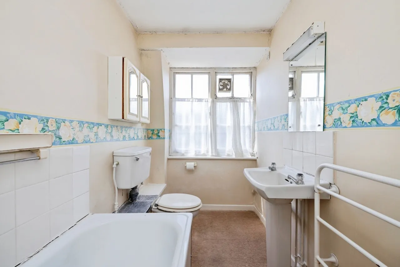 Vicarage Crescent, Battersea, London, SW11, photo 15