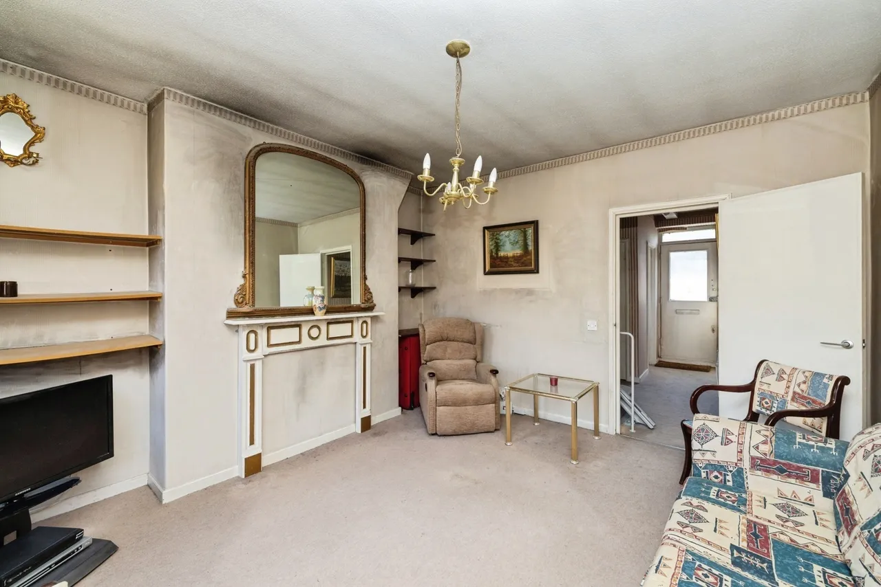 Vicarage Crescent, Battersea, London, SW11, photo 8