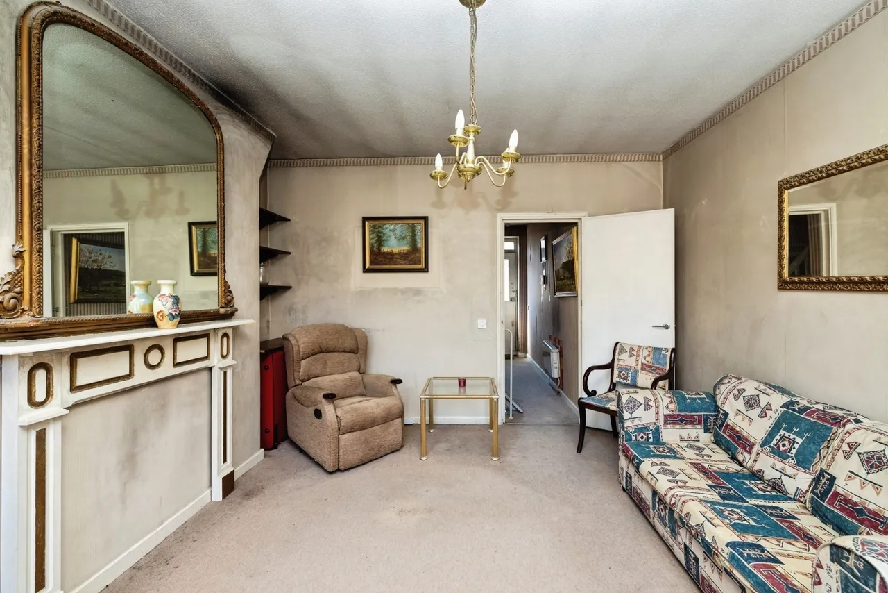 Vicarage Crescent, Battersea, London, SW11, photo 10
