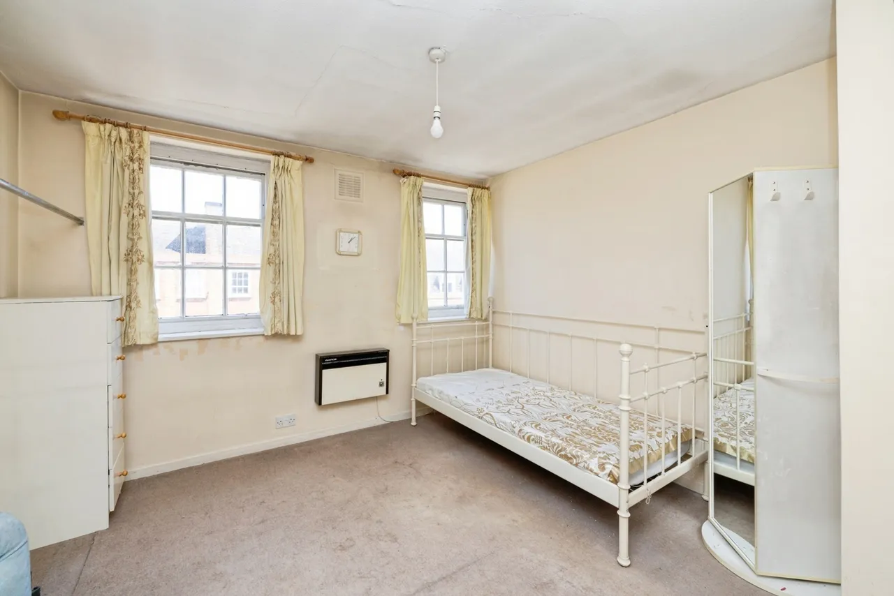 Vicarage Crescent, Battersea, London, SW11, photo 12