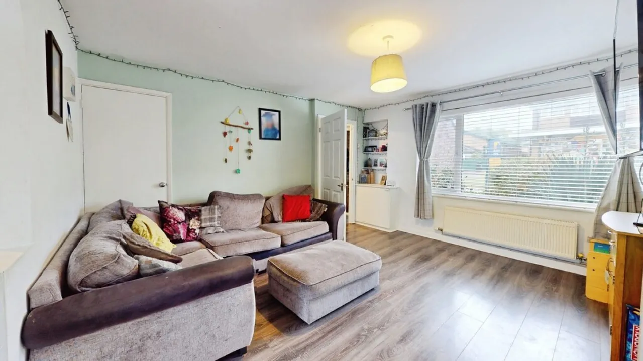 Wymans Brook, Cheltenham, GL50, photo 12