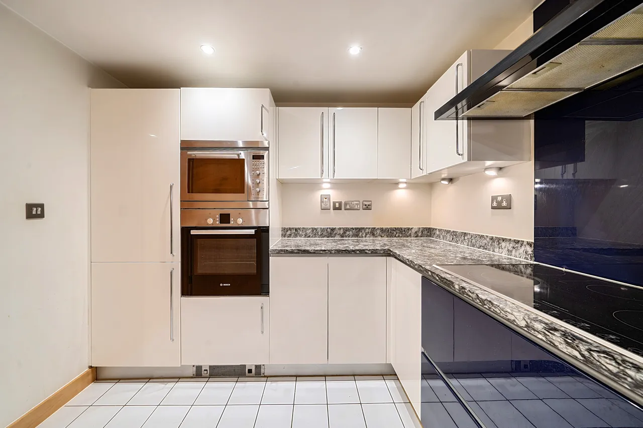 Apartment 24, Central Building, 3 Matthew Parker Street, London, photo 11