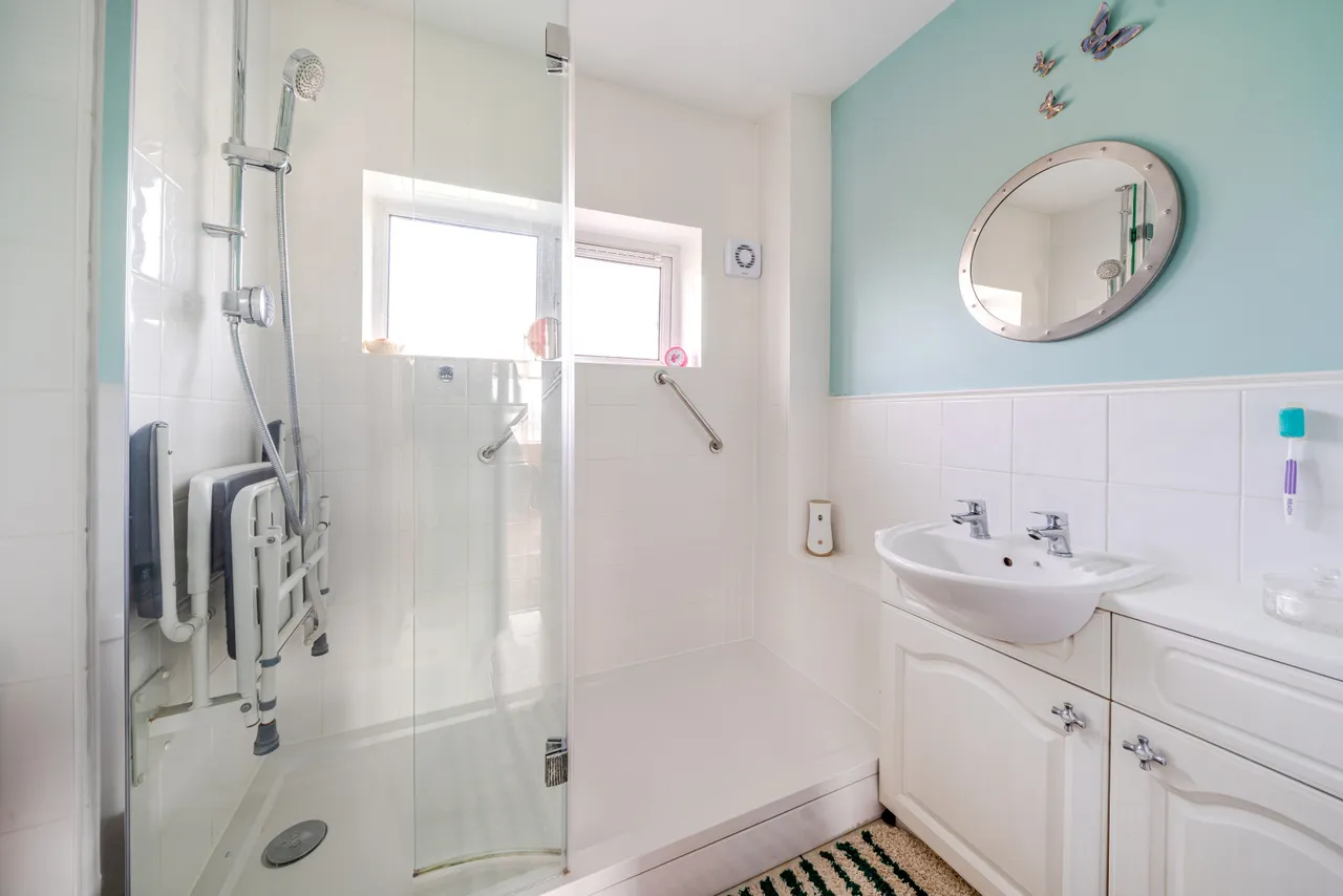 Bronsdon Way, Denham, UB9, photo 9