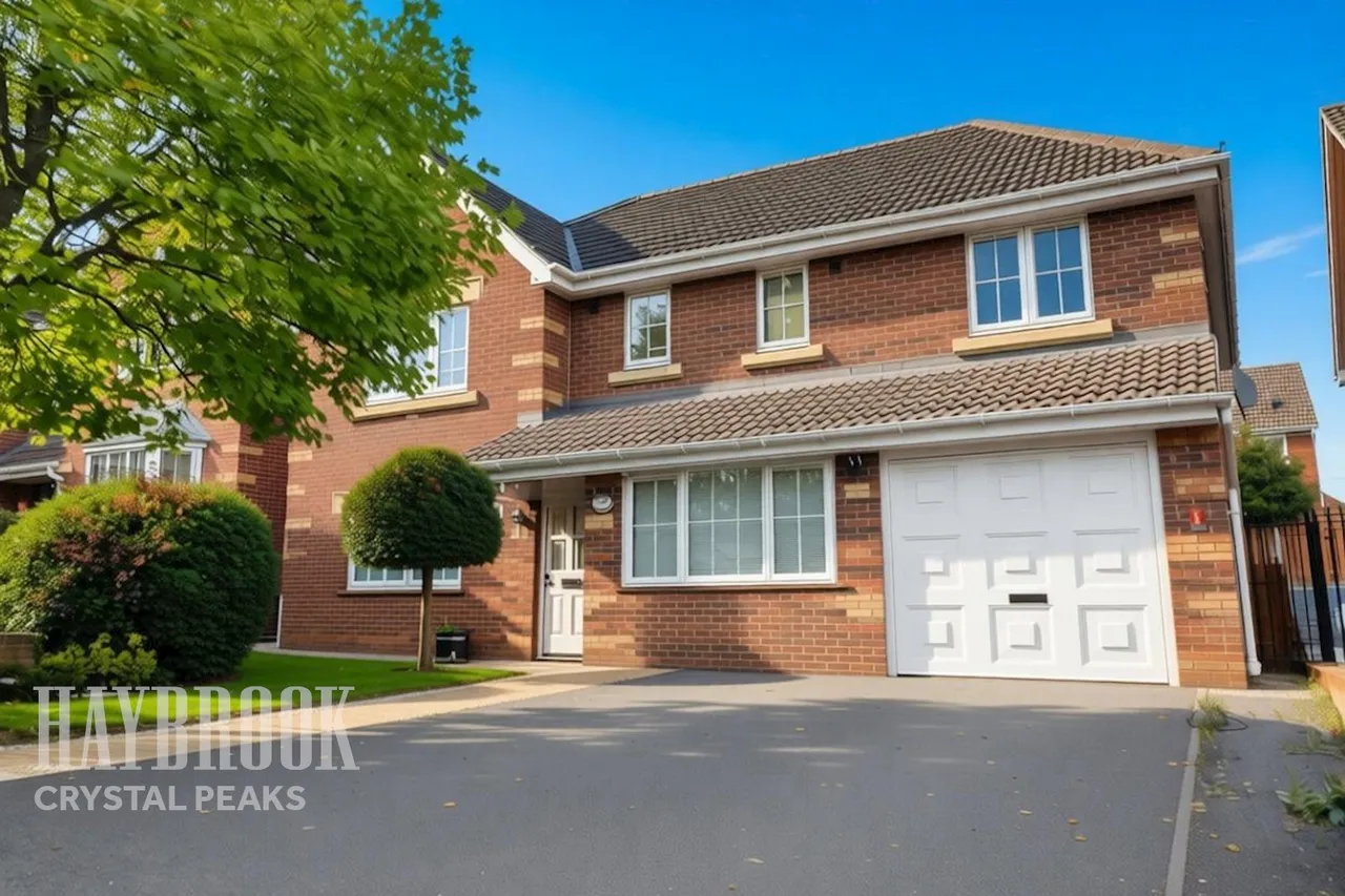 5 bed house for sale, Parklands View, Aston