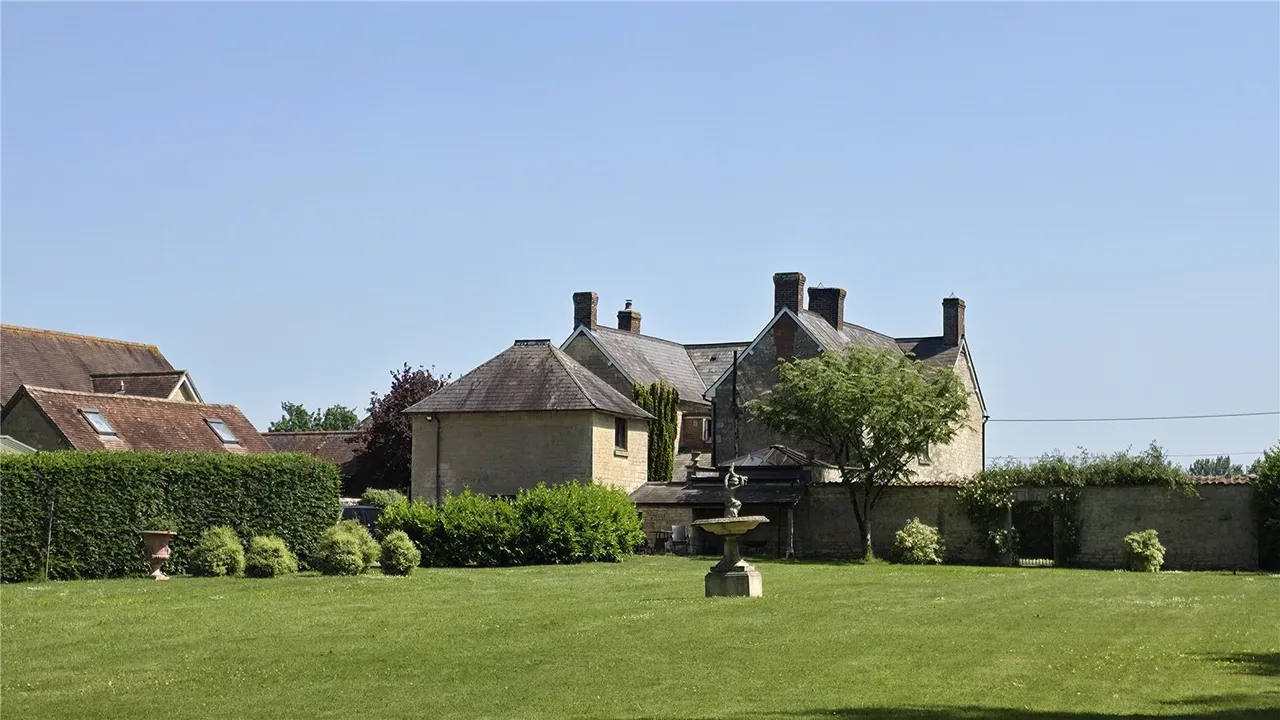 New Street, Marnhull, Sturminster Newton, Dorset, DT10 1PZ, photo 2