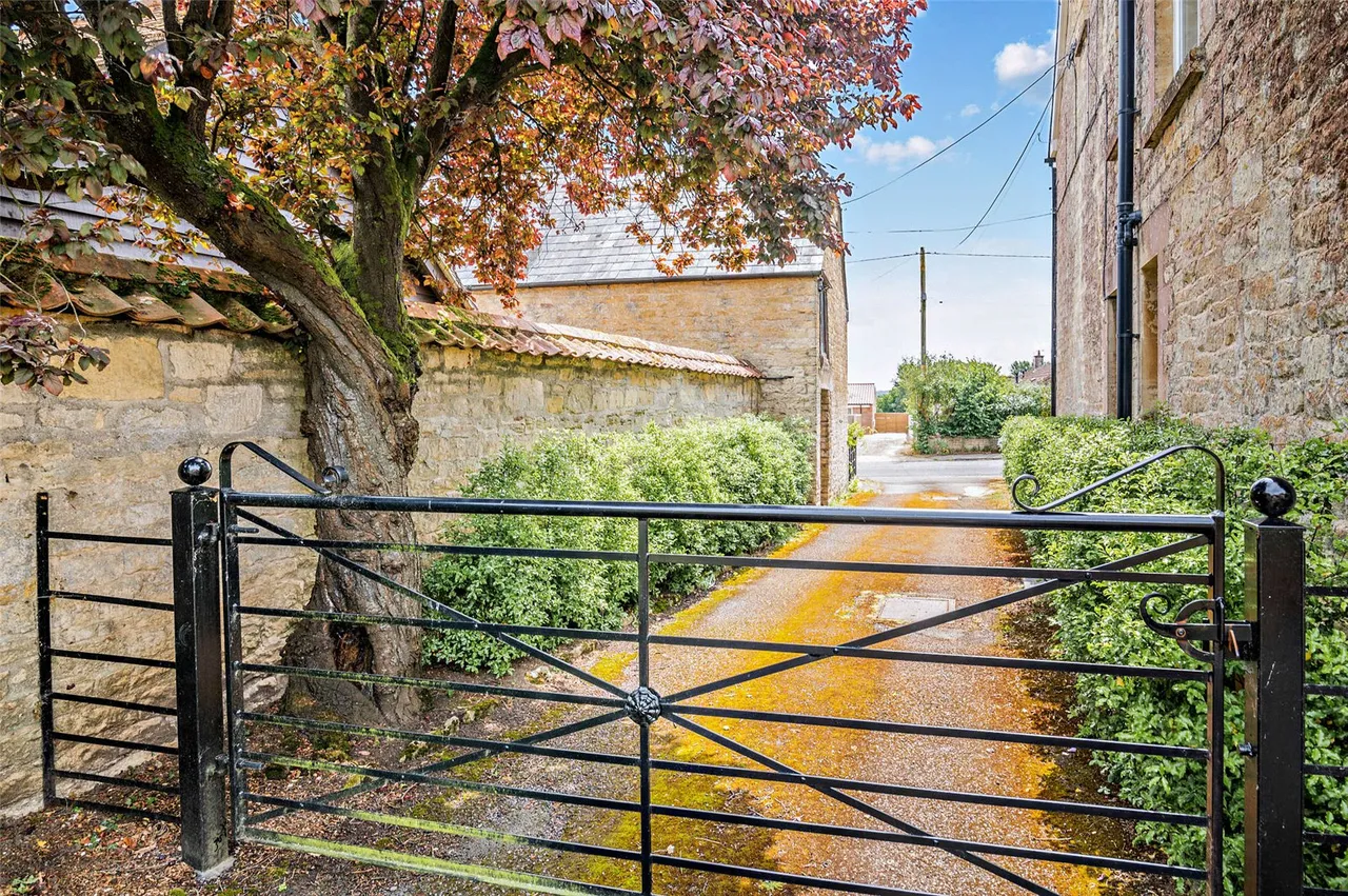 New Street, Marnhull, Sturminster Newton, Dorset, DT10 1PZ, photo 21