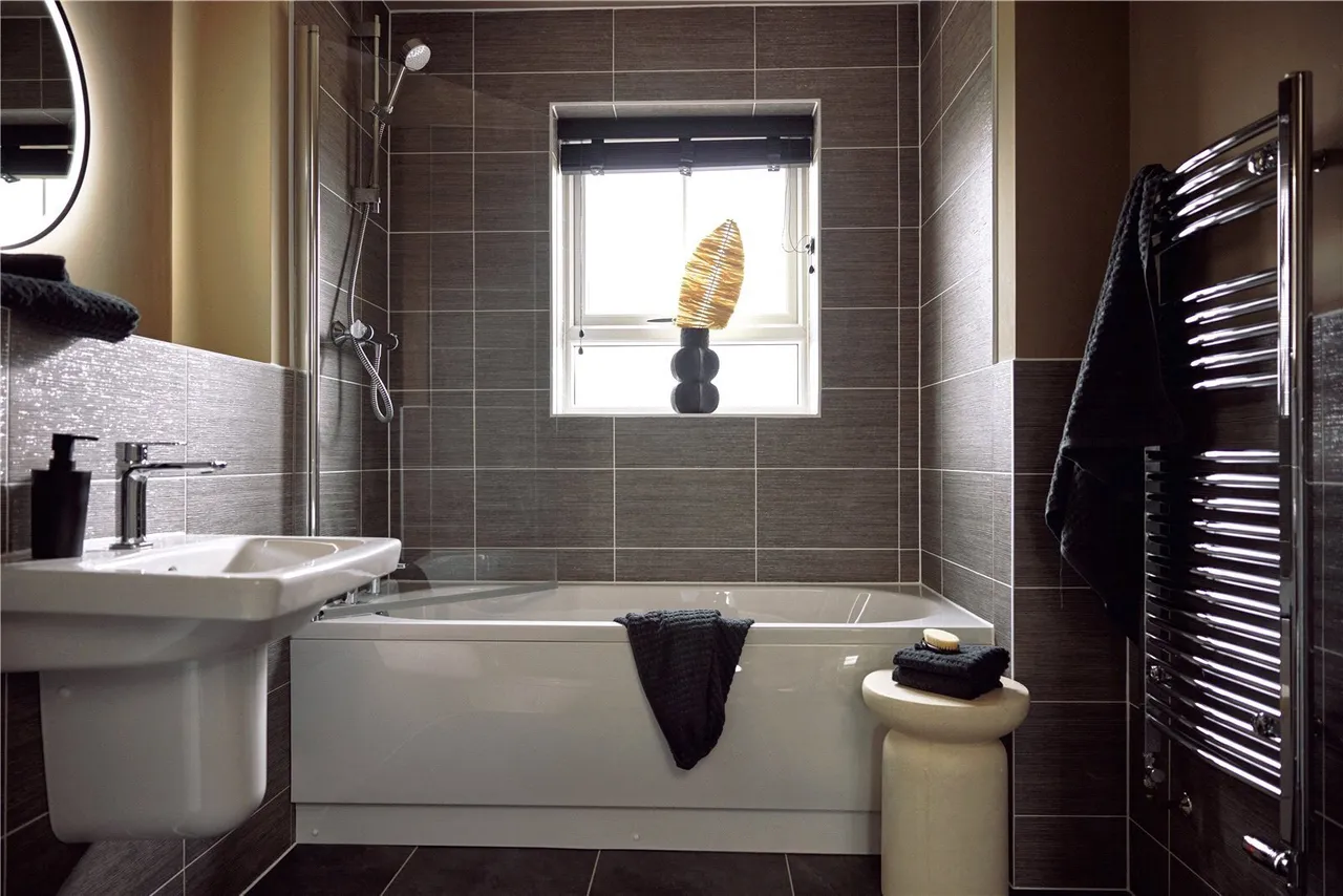 Desire, Manston Lane, Leeds, West Yorkshire, LS15, photo 8