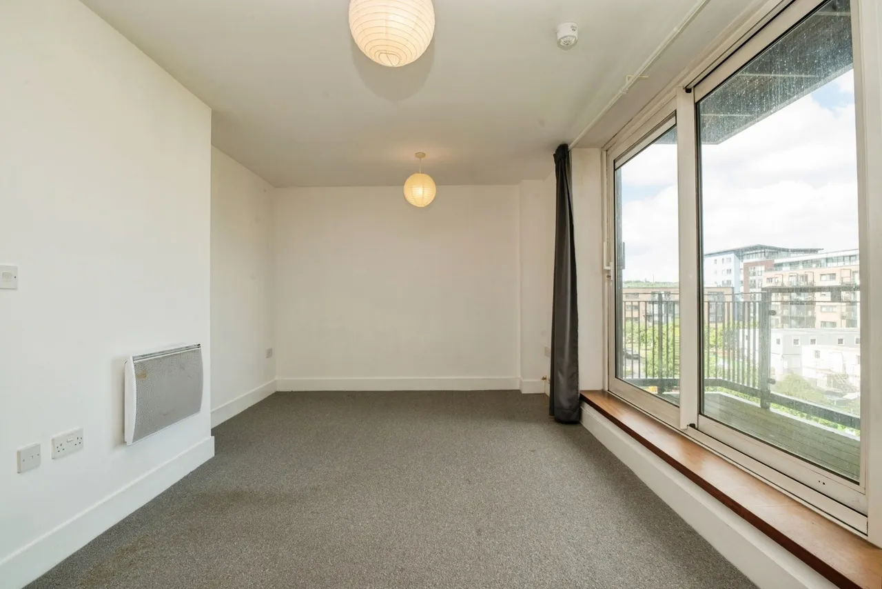 Caldey Island House, Ferry Court, Cardiff, CF11, photo 9