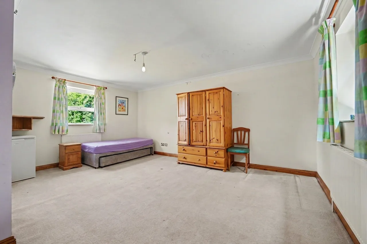 Doddington Road, Earls Barton, NN6, photo 13