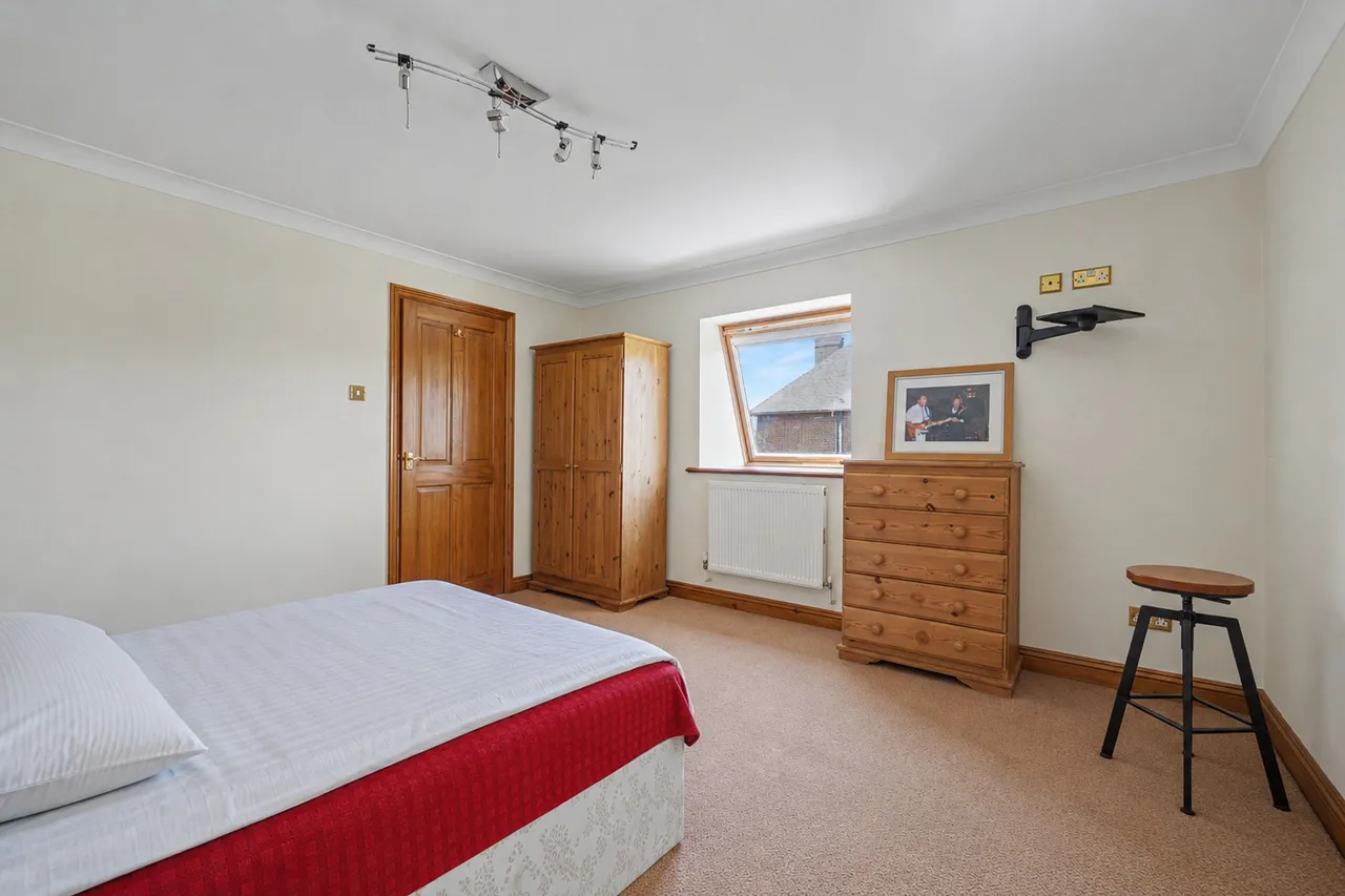Doddington Road, Earls Barton, NN6, photo 21