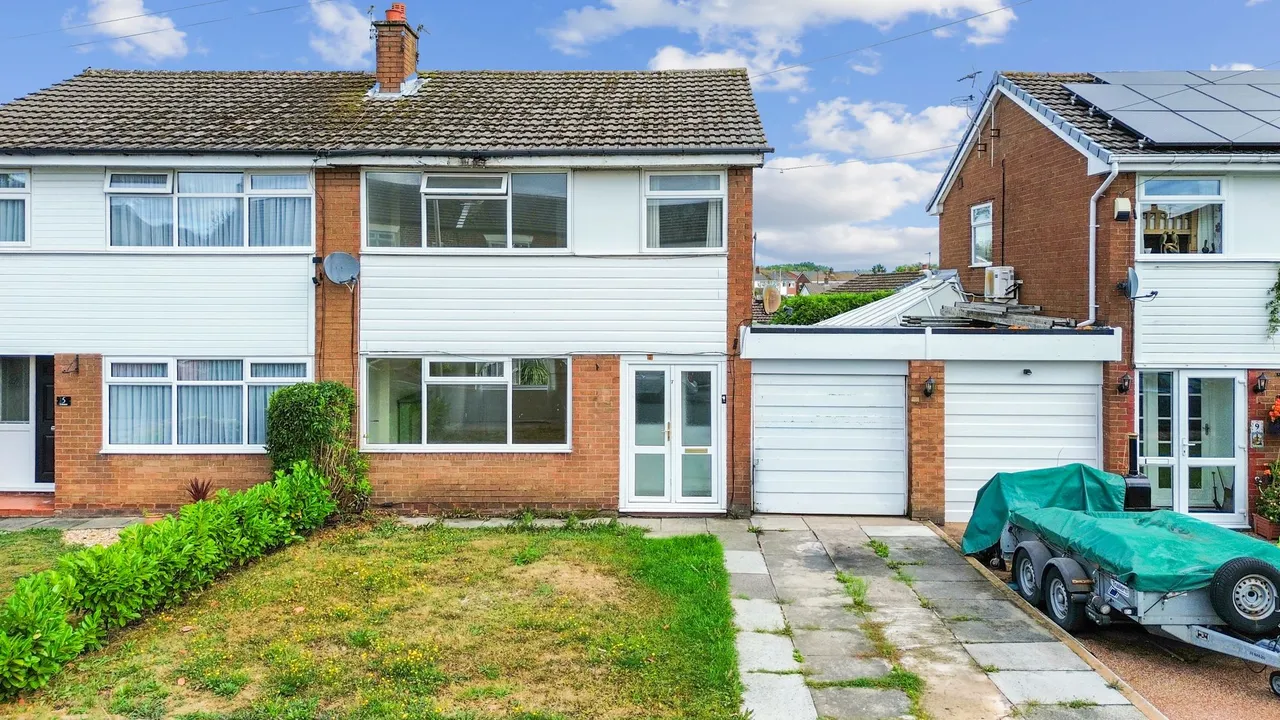 3 bed house for sale, Canaan, Leigh, WN7