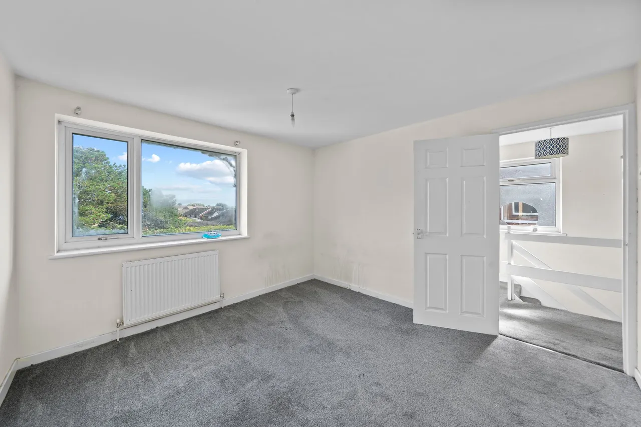 Canaan, Leigh, WN7, photo 8