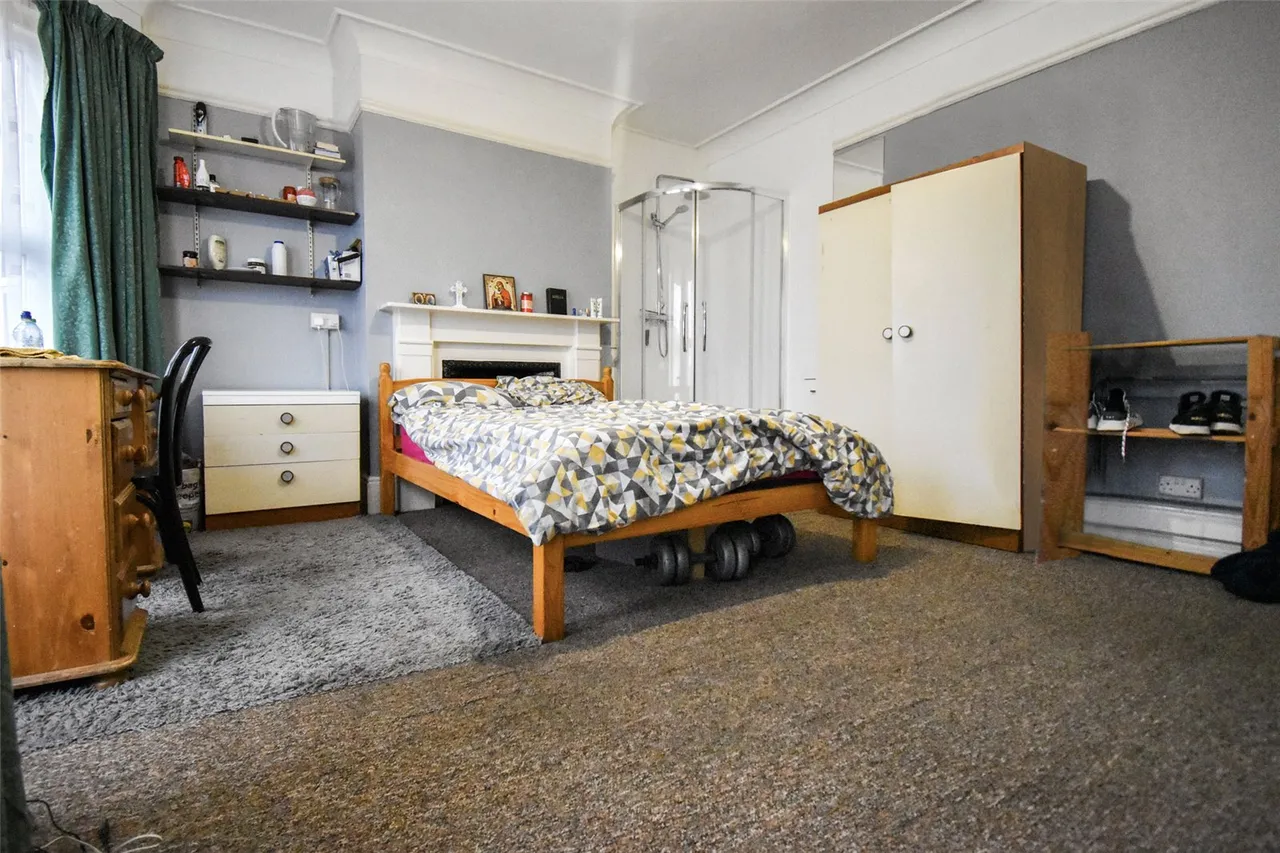 York Road, Aldershot, Hampshire, GU11 3JP, photo 9