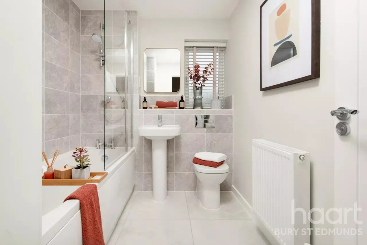 The Ferns, Kennett, CB8, photo 11