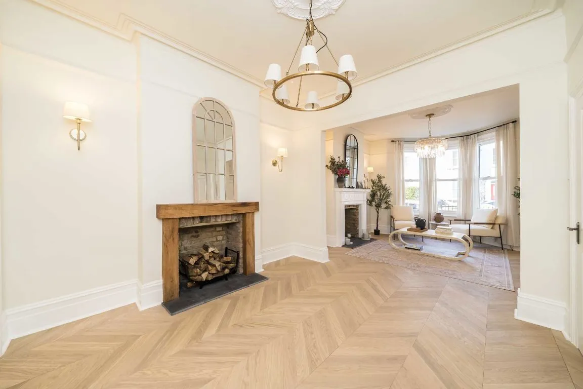 Sarsfeld Road, SW12, photo 13