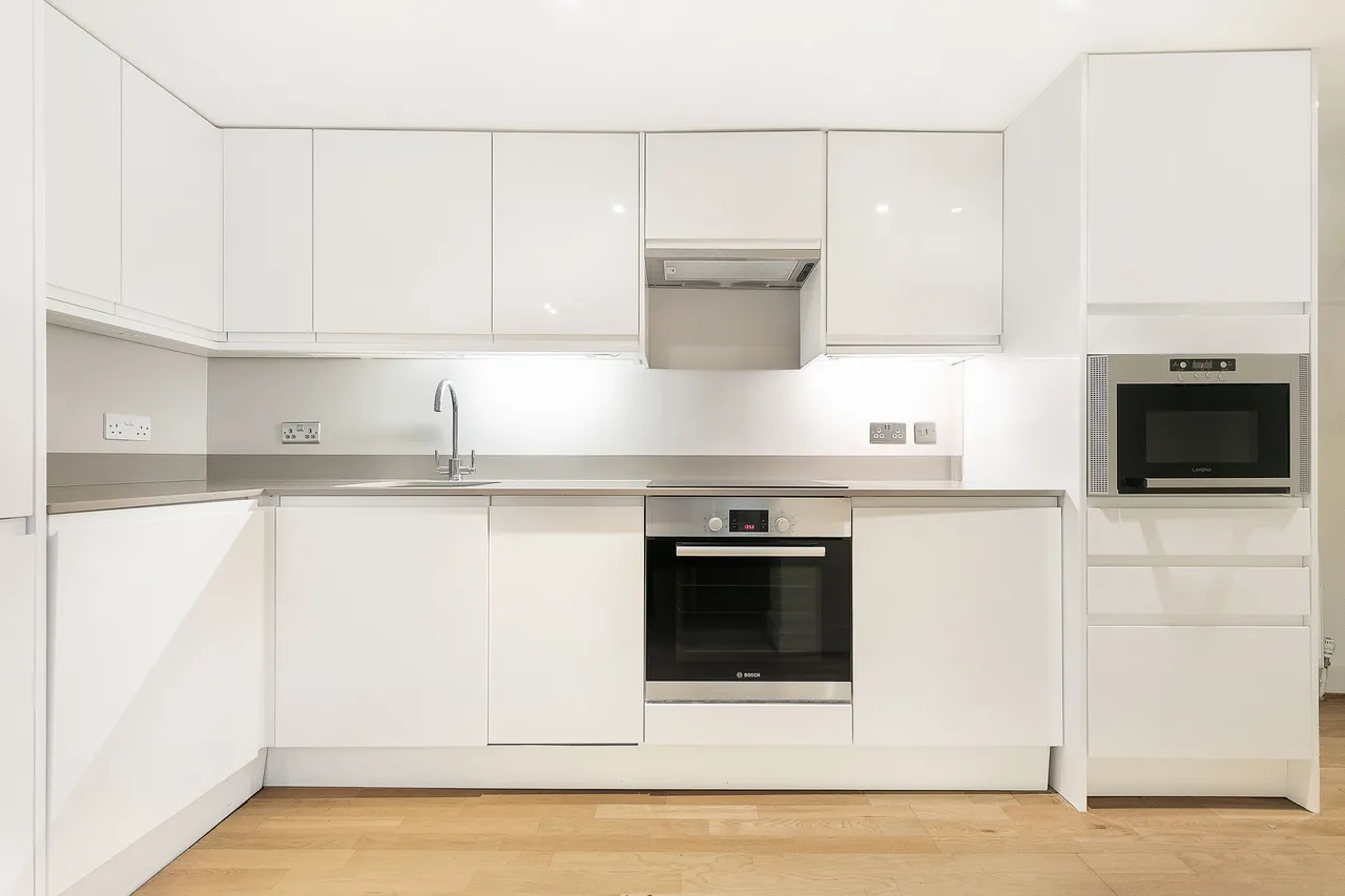 4a Crookham Road, London, photo 5