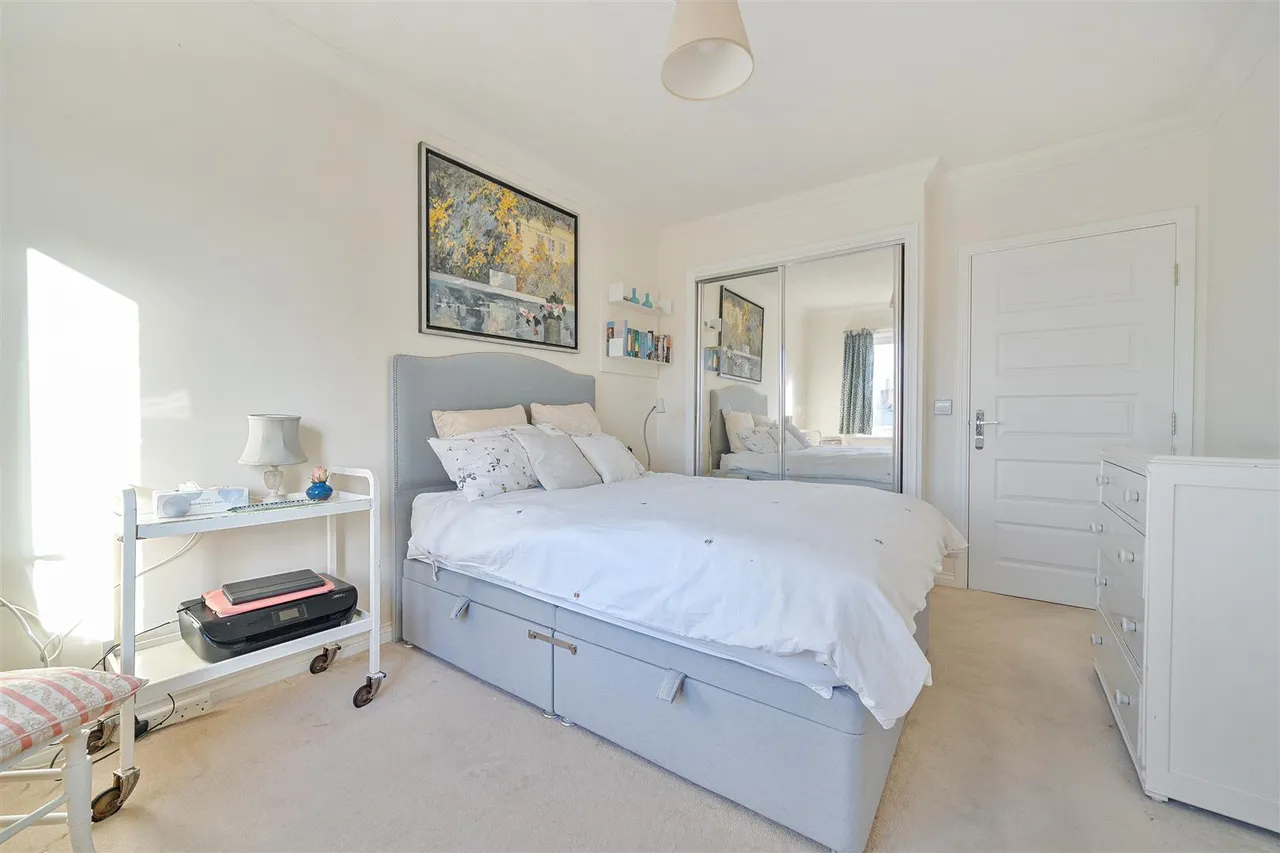 North Place, Cheltenham, GL50, photo 6