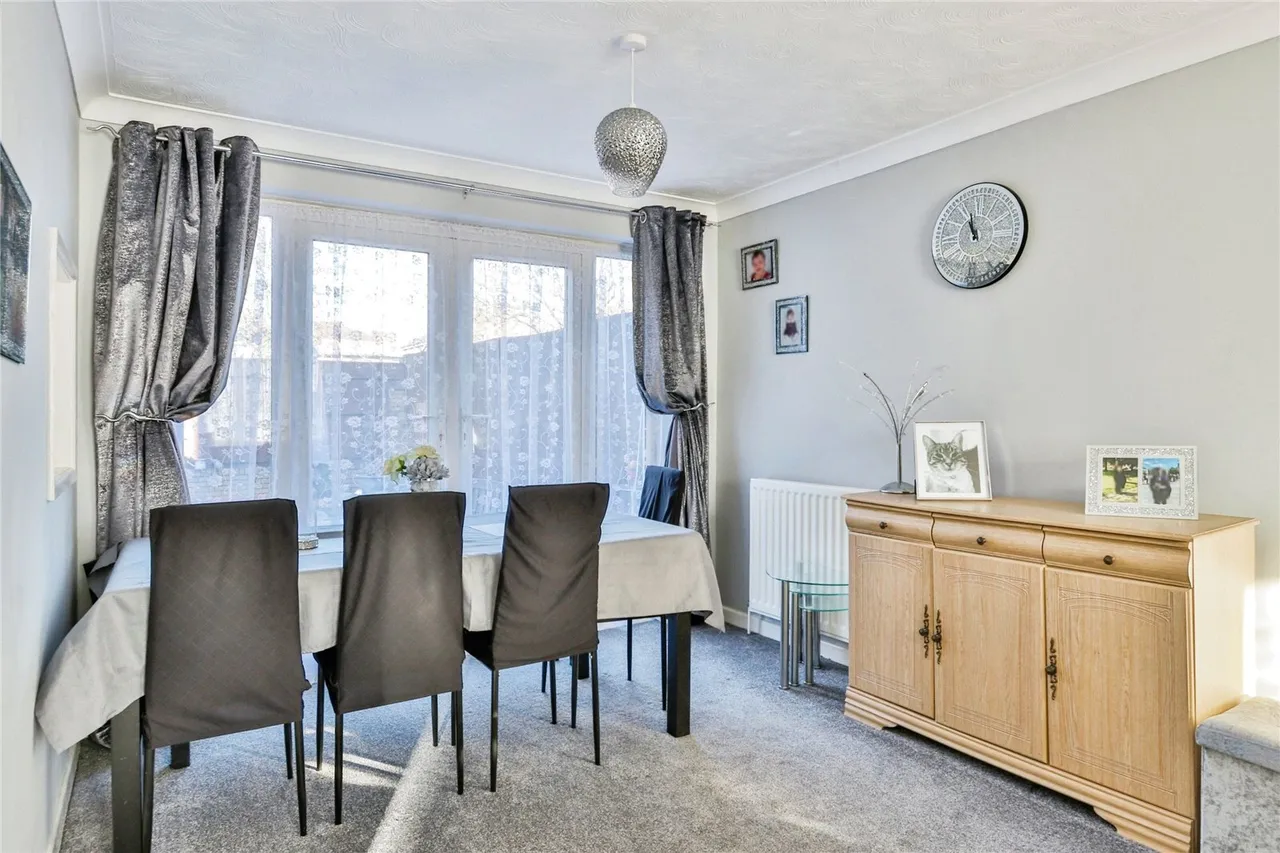 Godmanston Close, Poole, BH17, photo 5