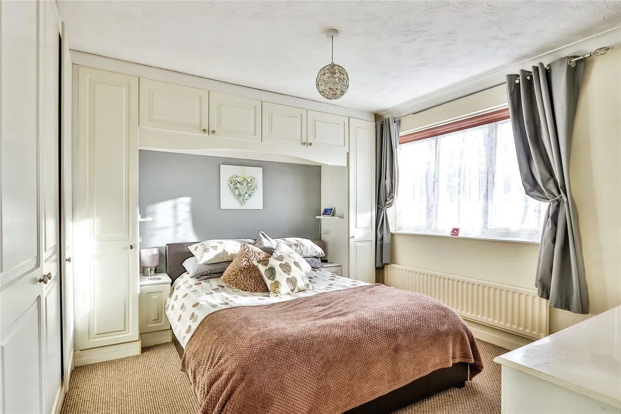 Godmanston Close, Poole, BH17, photo 8