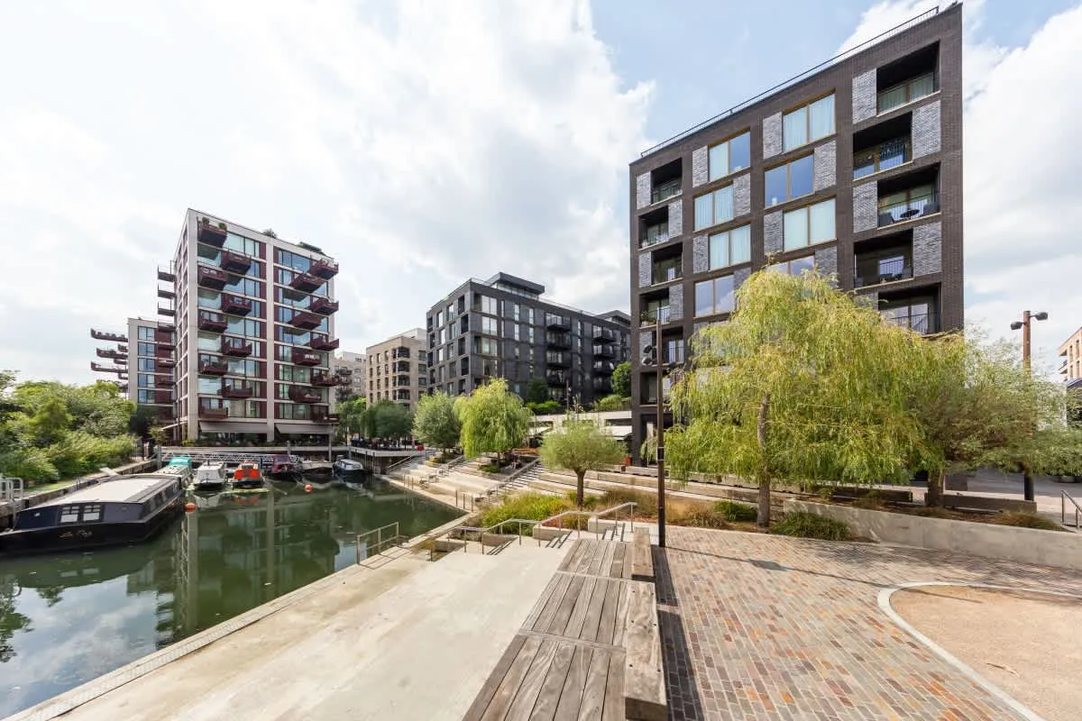 Catherine Wheel Lane, Brentford, TW8, photo 14