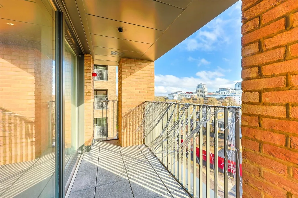 Lismore Boulevard, Colindale, NW9, photo 8
